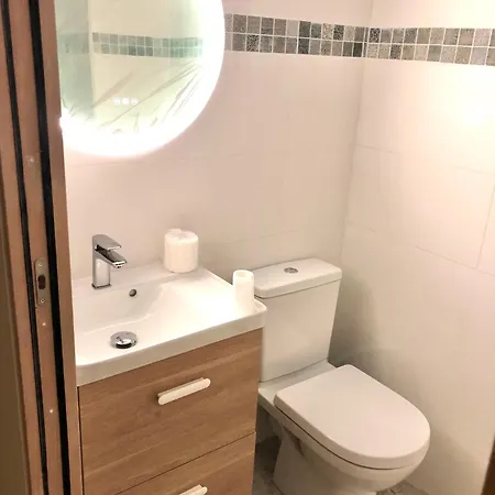 Le Regina 5p Parking Apartment